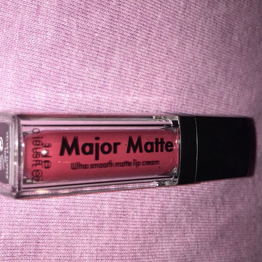 Nude Mauve Liquid Lip
